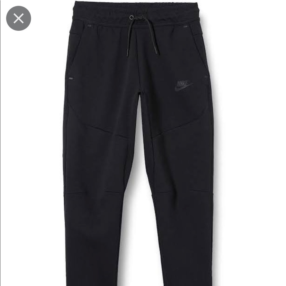 Black Nike Tech Pants
